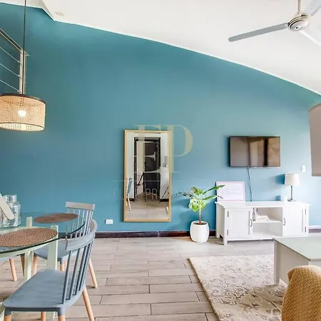 Cr Mariposa Rentals Lakeview Penthouse With Office Space, Pool, Gym, Tennis Santa Ana  Exterior foto