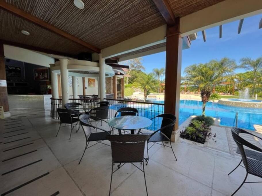 Cr Mariposa Lakeview Penthouse With Office Space, Pool, Gym, Tennis Santa Ana (San Jose)